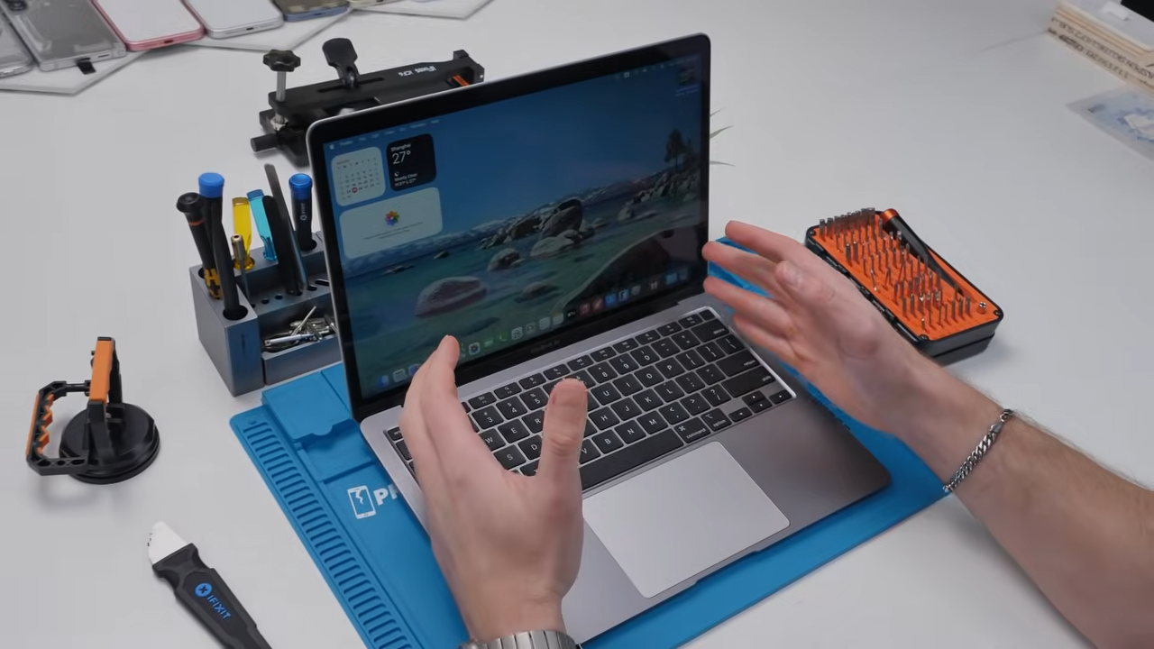 AliExpressの部品だけでMacBook Airは作れる? 起動には成功、でも中古より高くついた